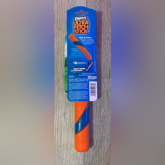 Chuckit Ultra Fetch Stick - Picture 2 of 4